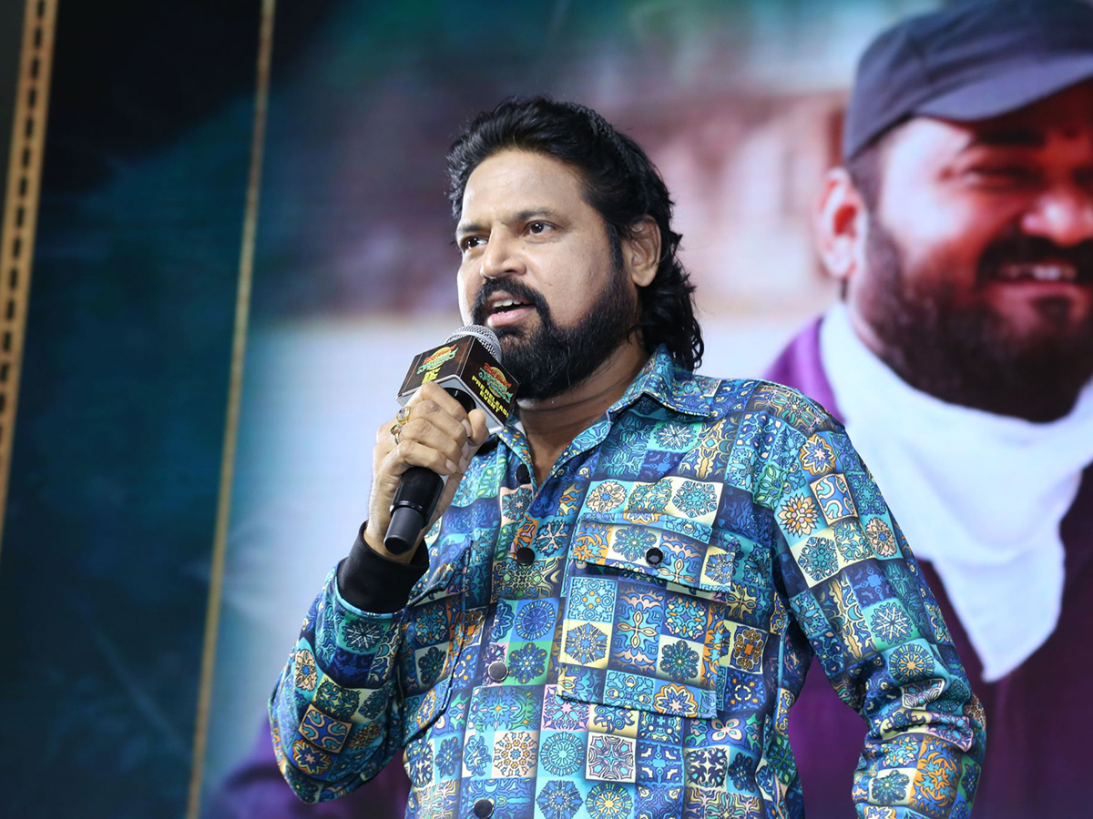 Ashok_20Galla_20Devaki_20Nandana_20Vasudeva_20Pre_20Release_20Event_20Photos_20.jpg 18