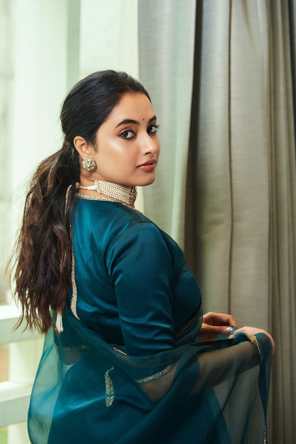 Priyanka-Arul-Mohan-19.jpg 19