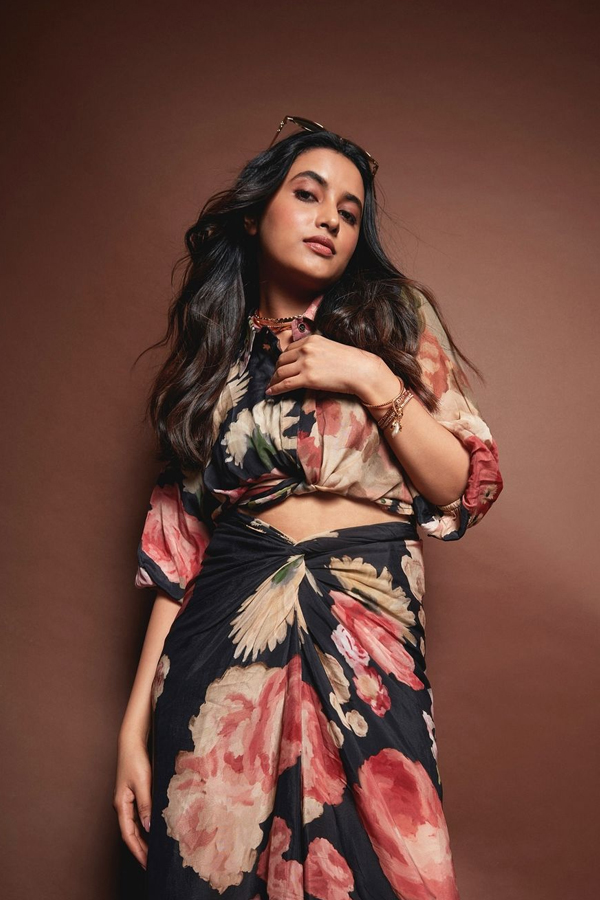 Priyanka-Arul-Mohan-21.jpg 21