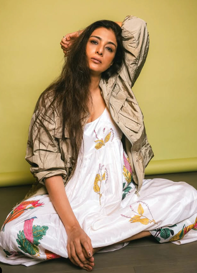 Tabu11.jpg 12
