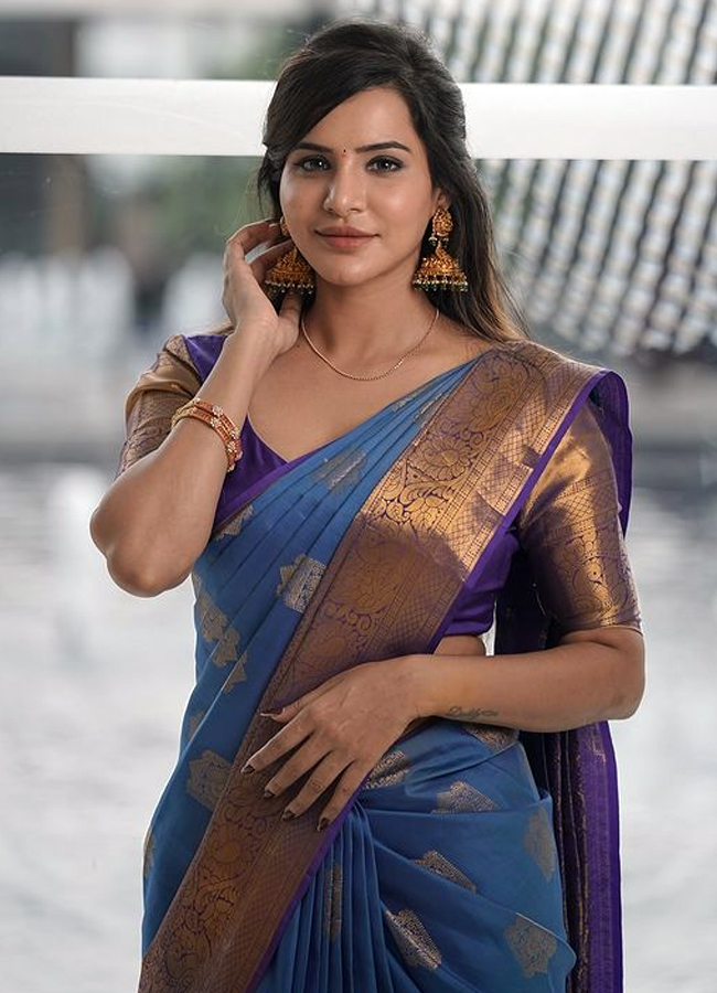 Ashu_20reddy4.jpg 5