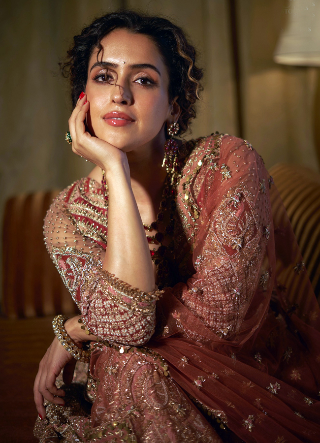 Sanya_20Malhotra8.jpg 9