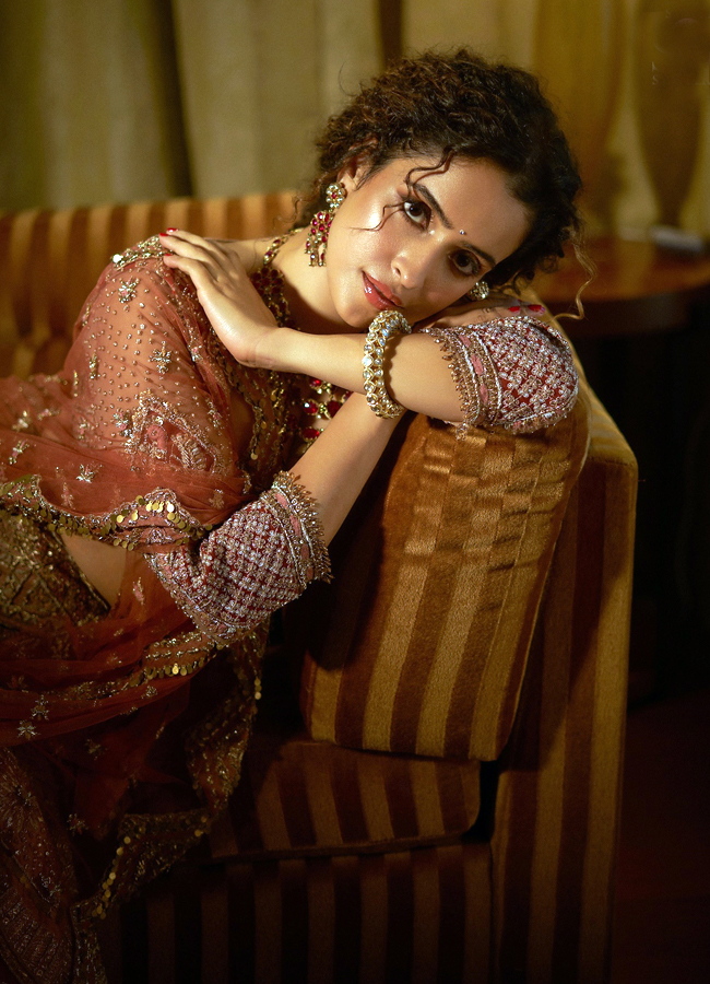 Sanya_20Malhotra9.jpg 10