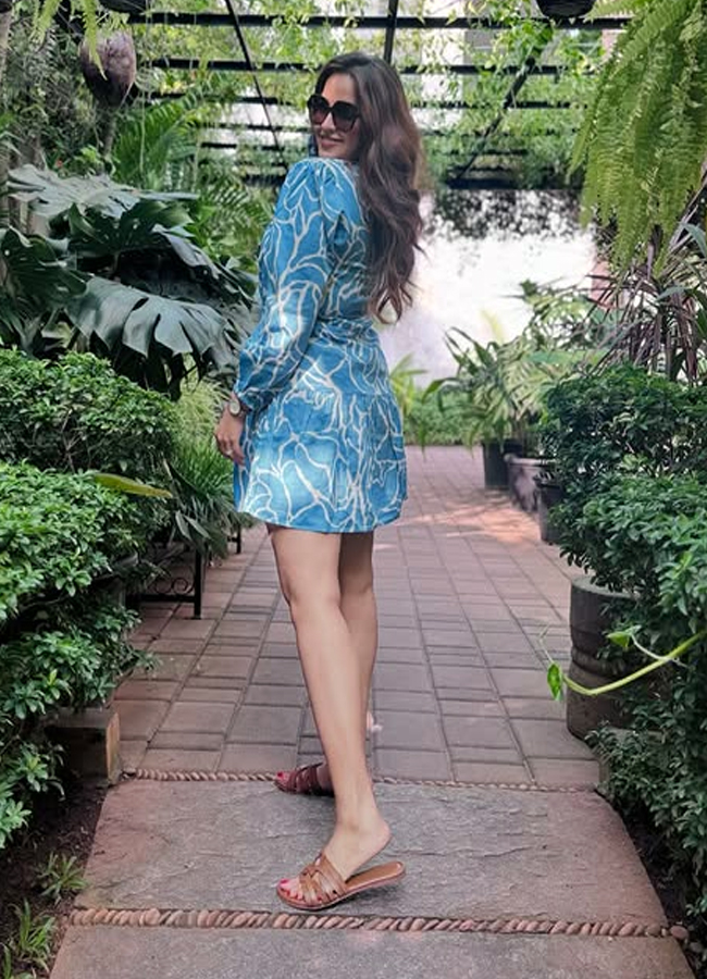 Poojitha_20Ponnada3.jpg 4
