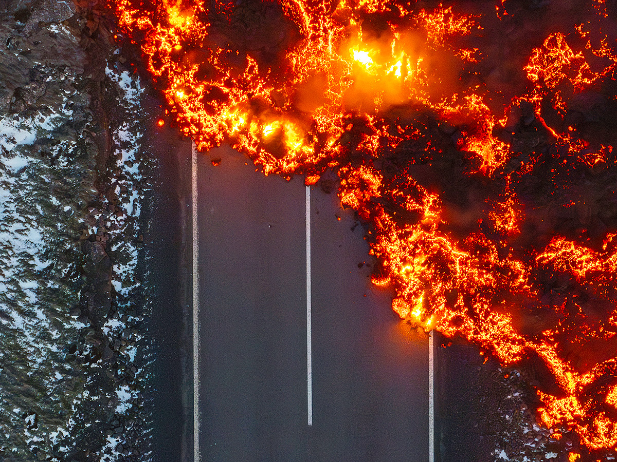 volcanic_20eruption_20that_20started_20on_20the_20Reykjanes_20Peninsula_20in_20Iceland__20_282_29.jpg 2