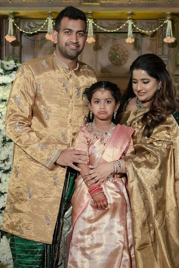 Dil_20Raju_20grand_20daughter_20Ishika_20Half_20Saree_20function_20photos_20_2811_29.jpg 12