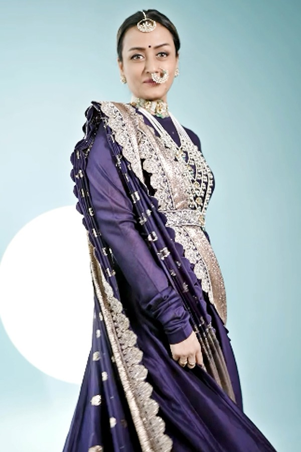 Actress_20Namrata_20Shirodkar-8.jpg 9