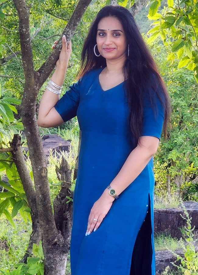 Laya_20at_20Polavaram10.jpg 11
