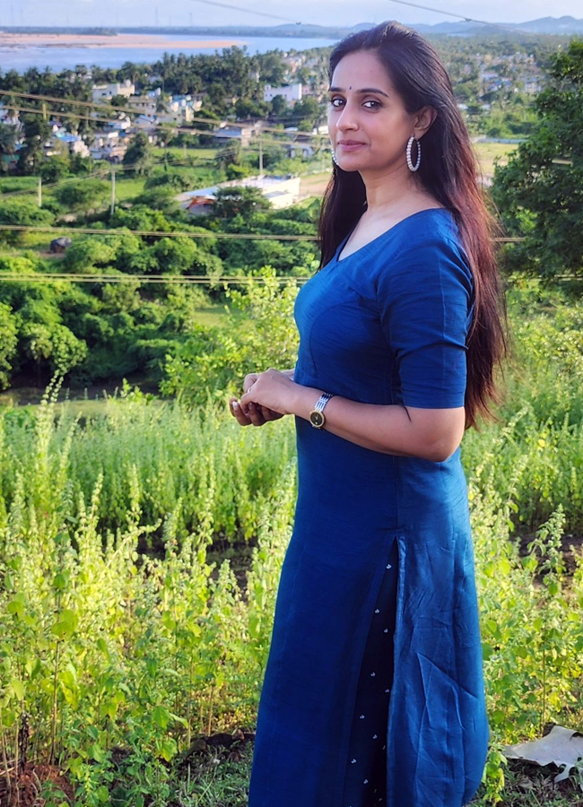 Laya_20at_20Polavaram14.jpg 15