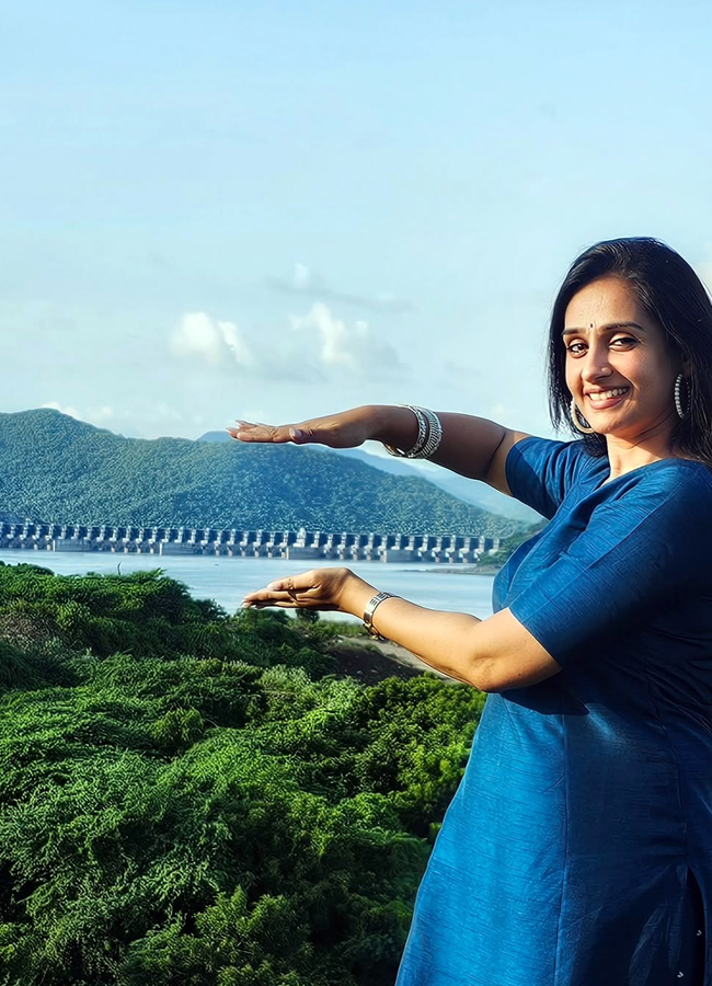 Laya_20at_20Polavaram3.jpg 4