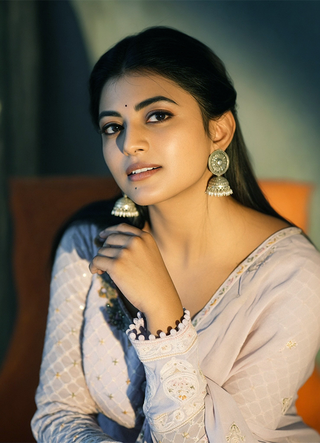 Actress_20Anandhi_20Latest_20Photos__20_2818_29.jpg 19