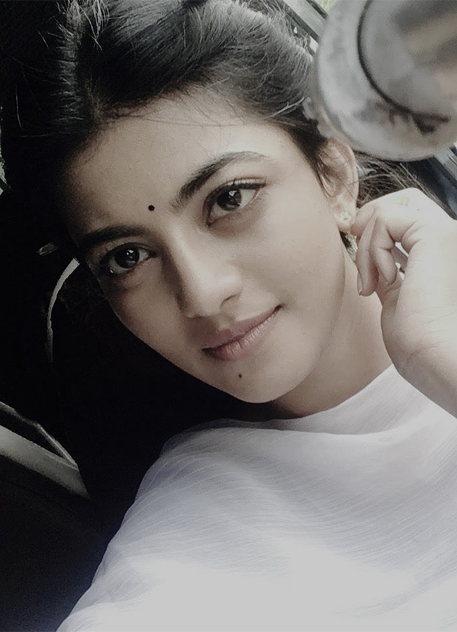 Actress_20Anandhi_20Latest_20Photos__20_2822_29.jpg 23