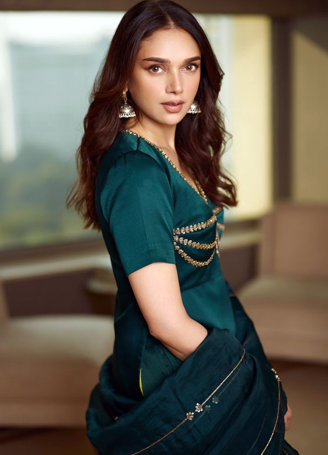 Adithi_20rao1.jpg 2