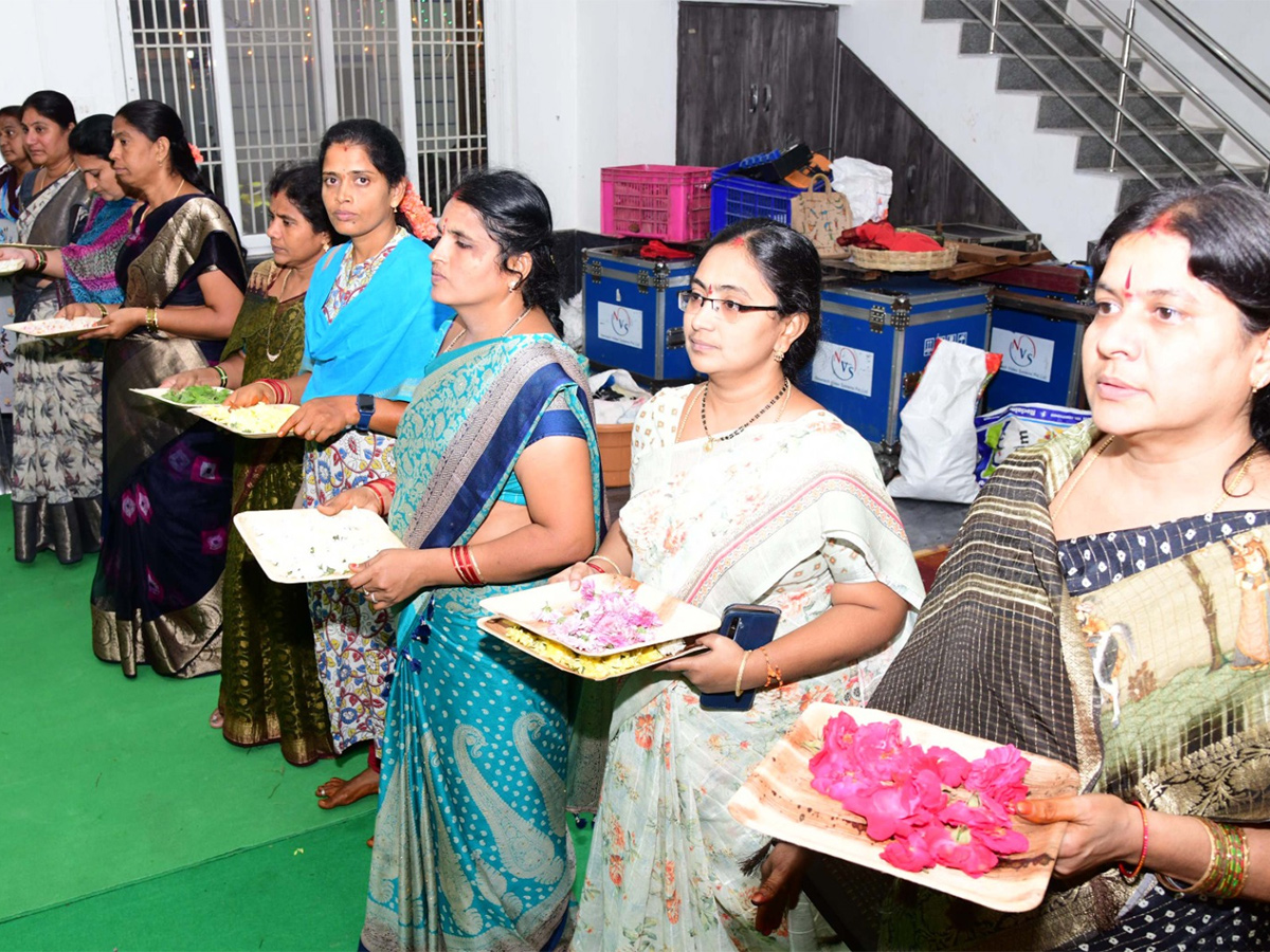 Ayyappa_20Swamy_20Padi_20Pooja_20At_20Kadapa_20Photos__20_286_29.jpg 6