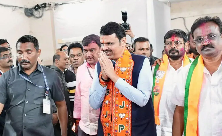 fadnavis-main.jpg