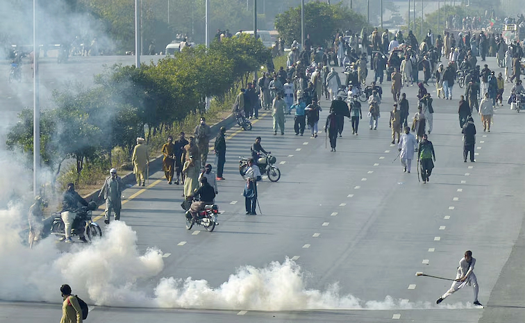 Violence-in-Pakistan.jpg