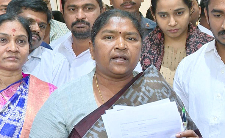 Minister-Seethakka.jpg