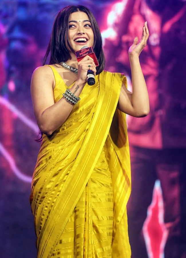 Rashmika16_0.jpg 7