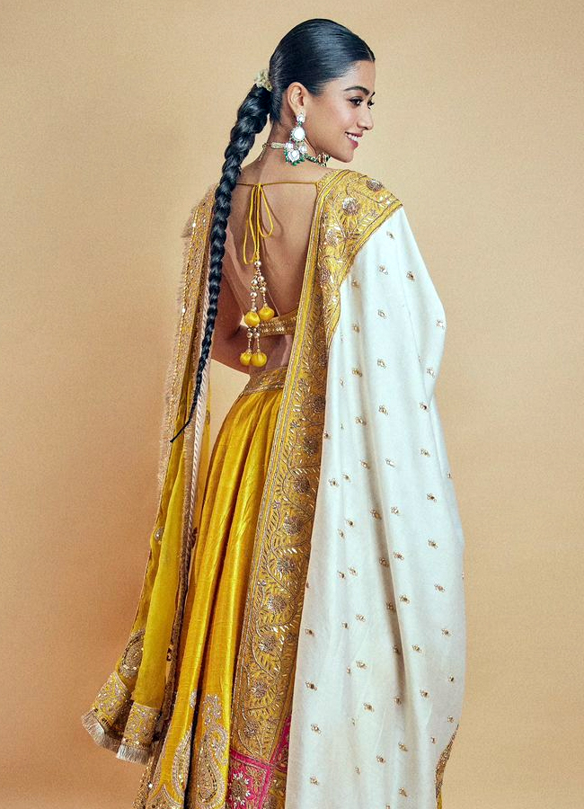 Rashmika6_0.jpg 12