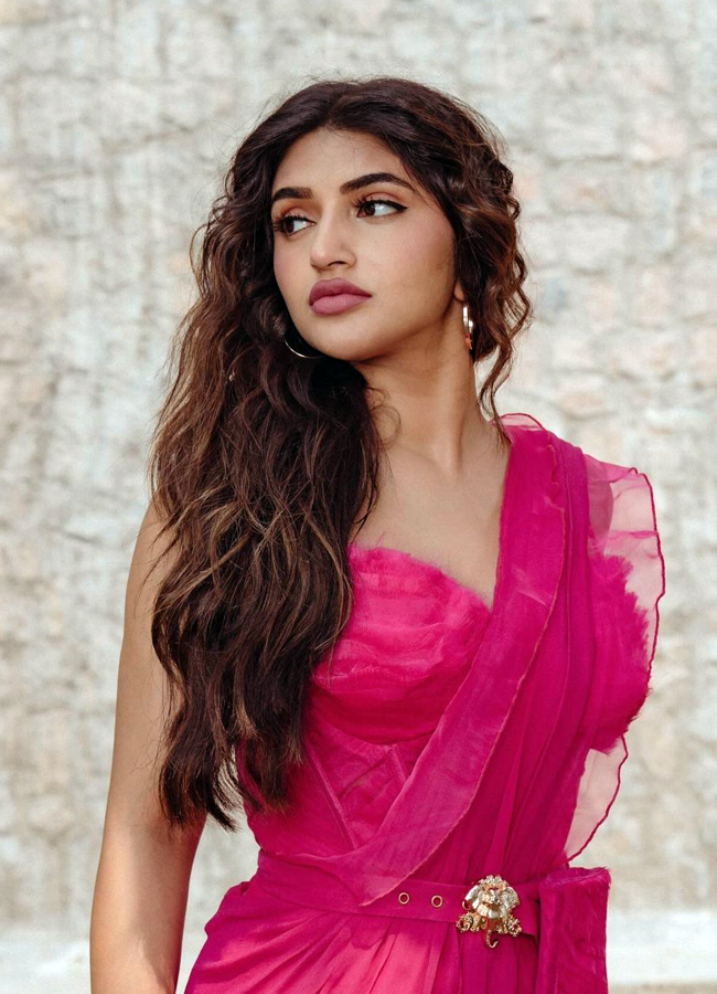 Sree_20Leela6.jpg 7