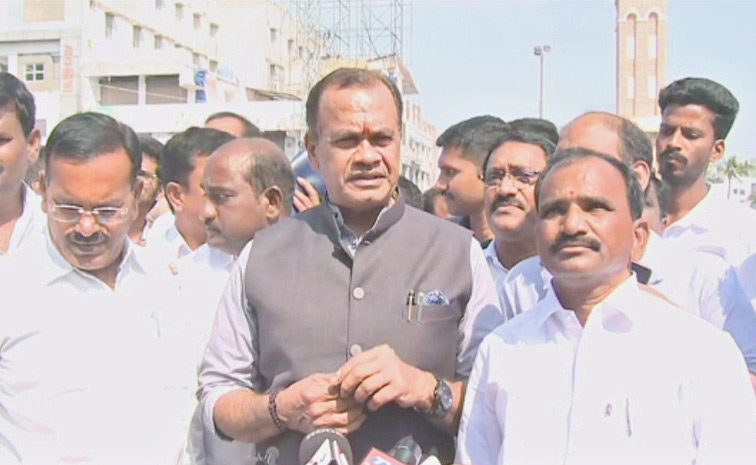 komatireddy1.jpg