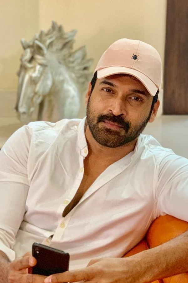 Actor-Subbaraju-11_0.jpg 12