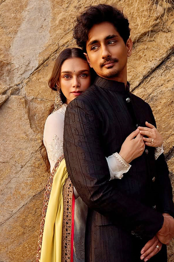 Aditi_20Rao_20Hydari_20and_20Siddharth_20share_20unseen_20pics_20from_20their_20pre-wedding_20photoshoot_20Photos_20_2818_29.jpg 8