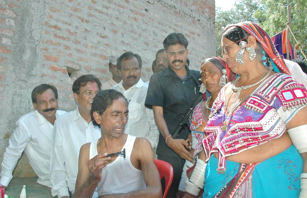 KCR_20Diksha_20Divas_20Rare_20and_20unseen_20photos__20_287_29.jpg 7