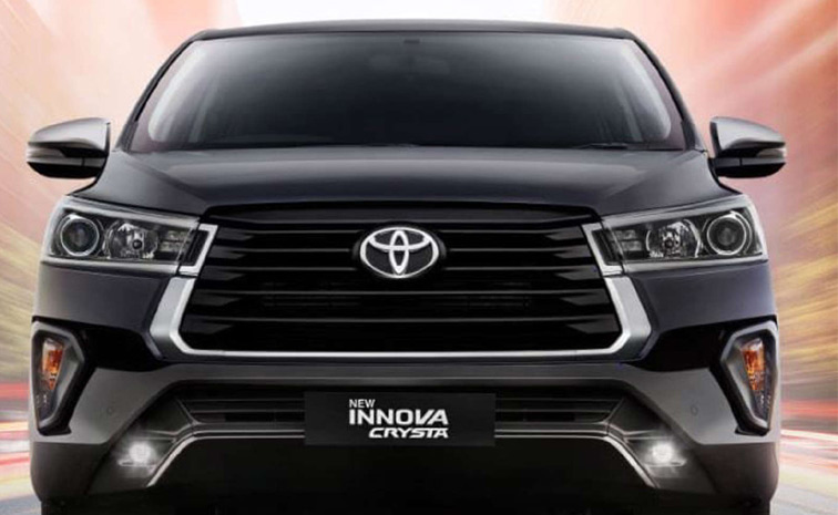 Toyota-Innova-Crysta.jpg 9