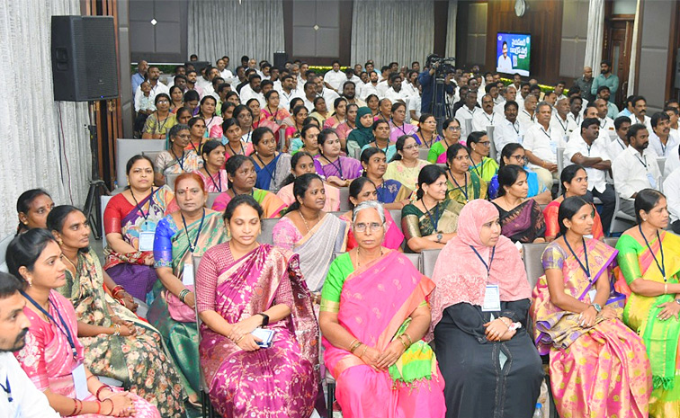 YS_20Jagan_20Mohan_20Reddy_20Meeting_20Krishna_20District_20Leaders_20Photos_20_2811_29.jpg 11