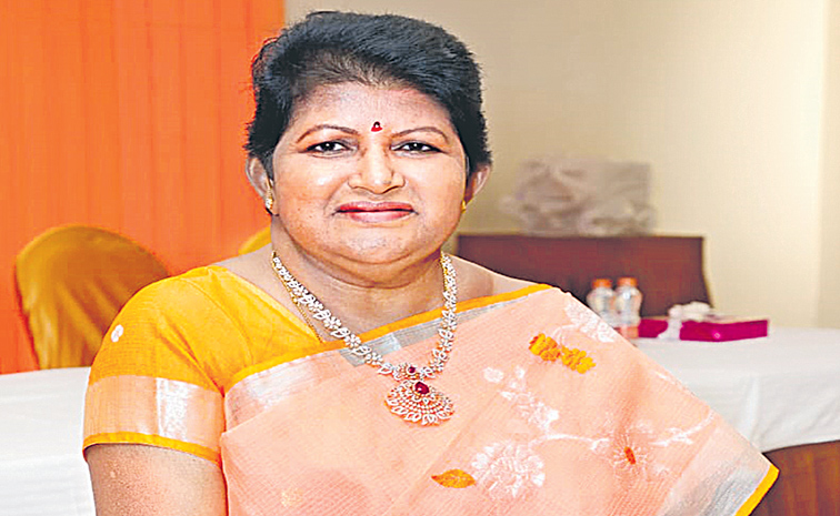 nalluri-nirmala-1a.jpg
