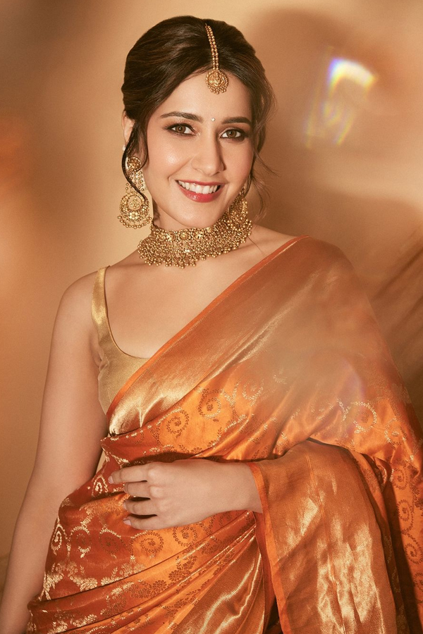 Raashii-Khanna-26.jpg 27