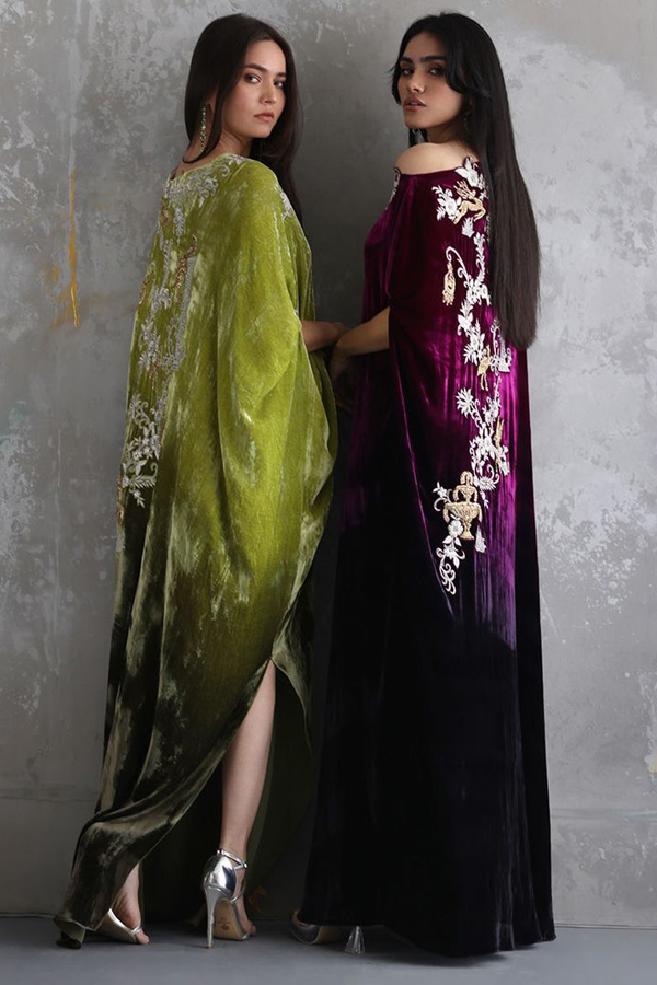 Velvet-Saree-1.jpg 2