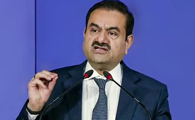 adani01.jpg
