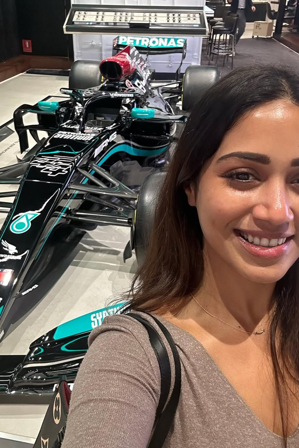 Nivetha-Pethuraj-15.jpg 15