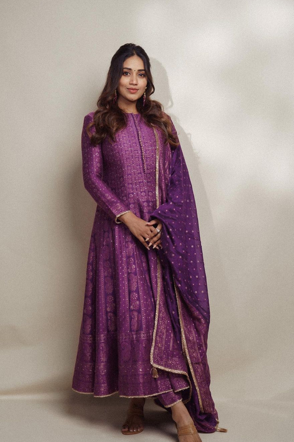 Nivetha-Pethuraj-3.jpg 4