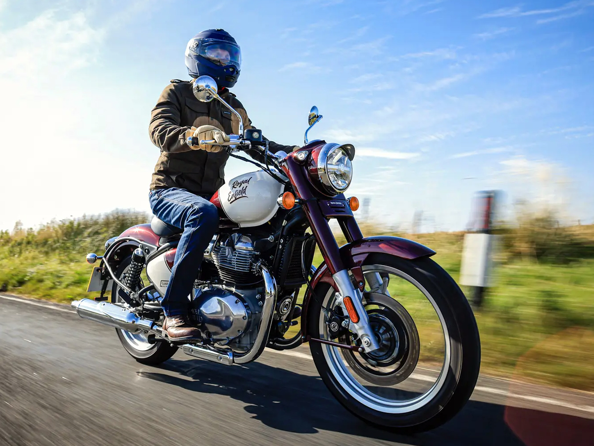 Royal_20Enfield_20classic_20650_201_0.jpg 2