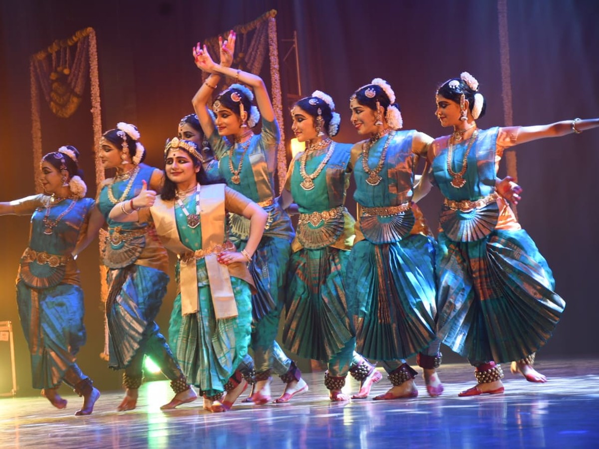 Shilpakala-Vedika-5.jpg 6