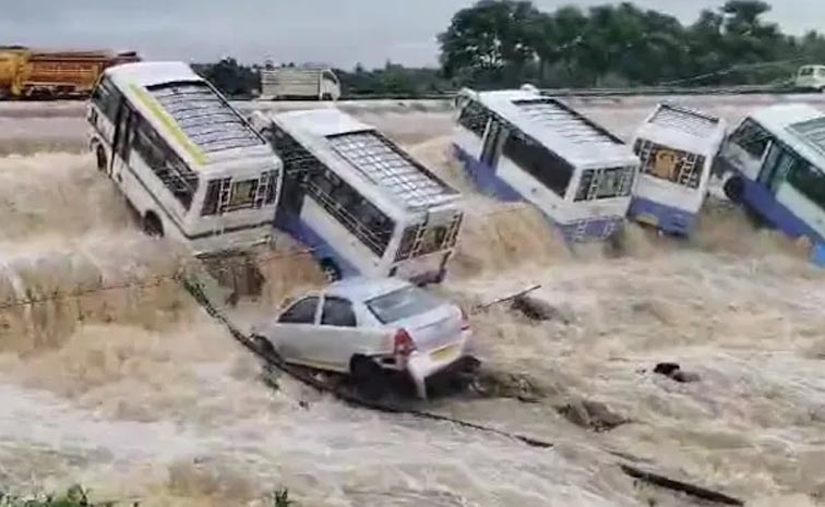 Bus-And-Cars.jpg