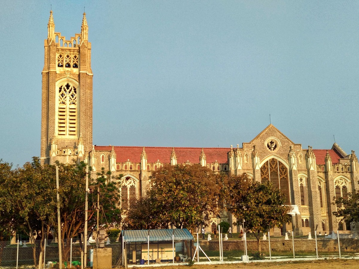 Medak-Church-2.jpg 3
