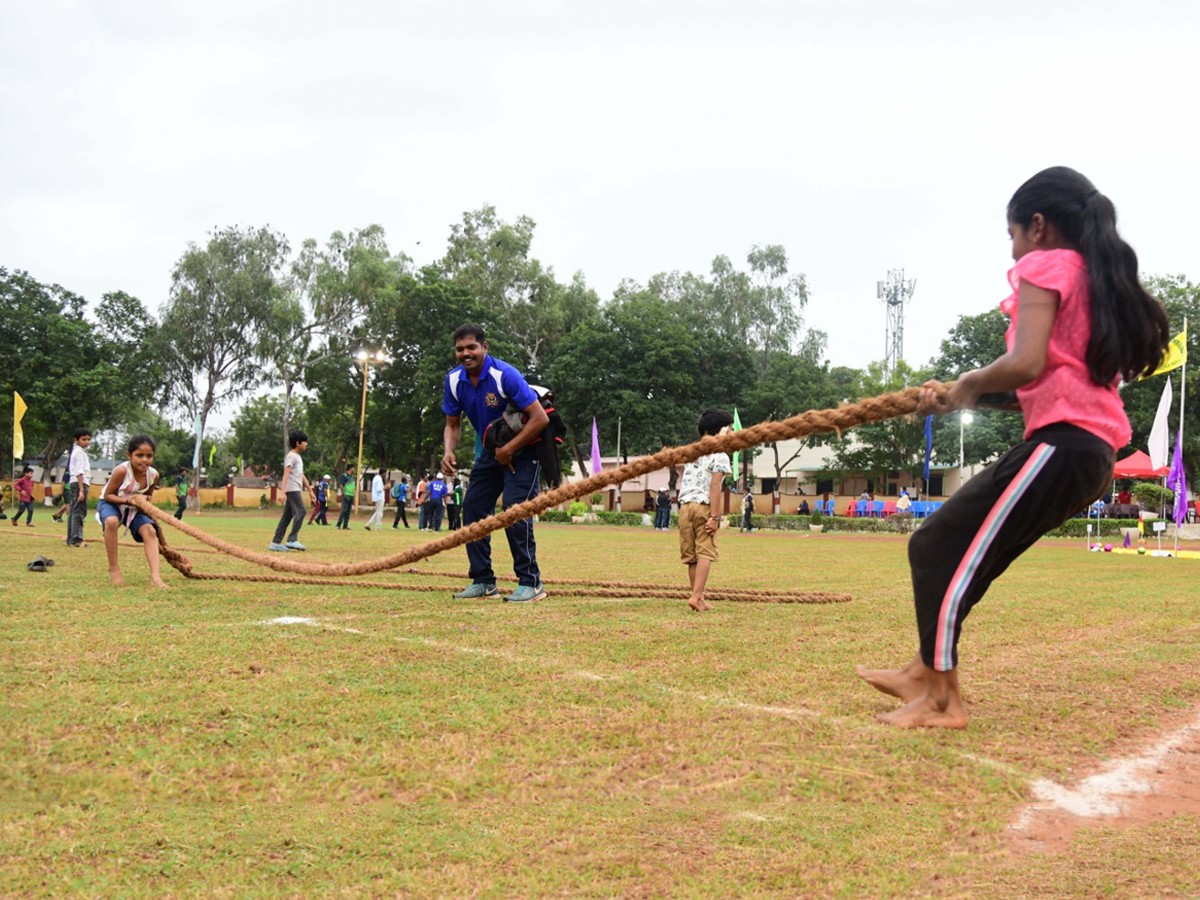 Sports-Meet_Police-Parade-Ground-Kadapa-17.jpg 18
