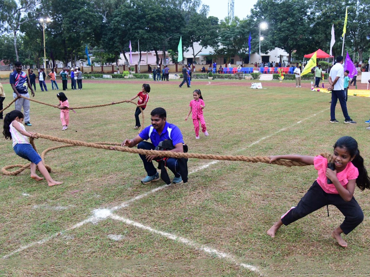 Sports-Meet_Police-Parade-Ground-Kadapa-18.jpg 19