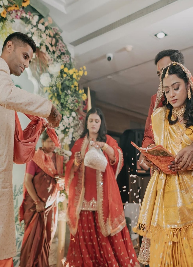 Suryakumar_20yadav_20sister_20marriage_20_2815_29.jpg 3