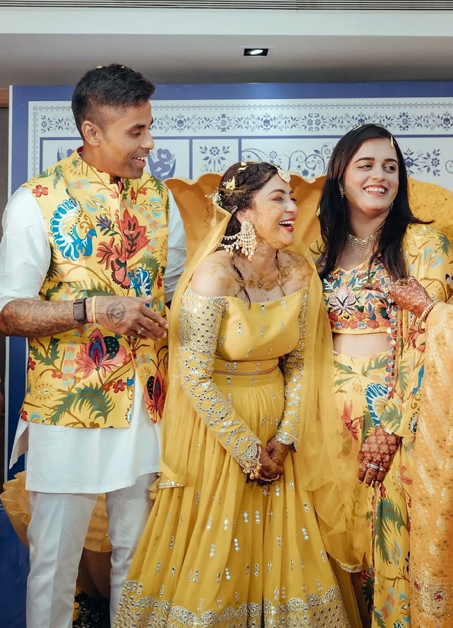 Suryakumar_20yadav_20sister_20marriage_20_2817_29.jpg 9