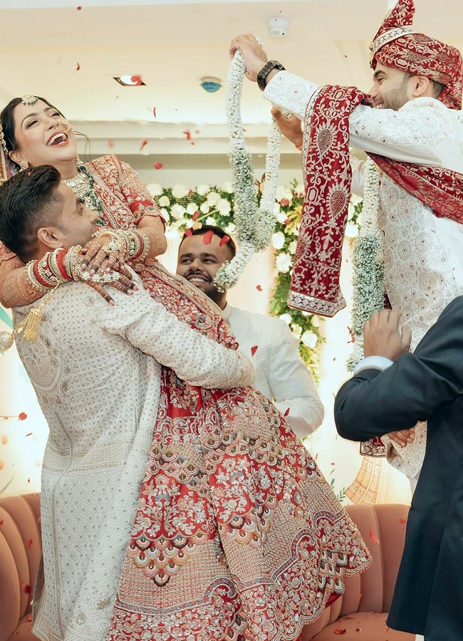 Suryakumar_20yadav_20sister_20marriage_20_288_29.jpg 16