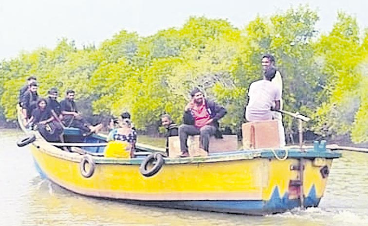 boat-ride.jpg
