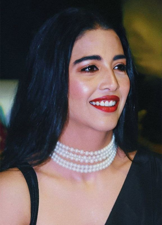 Actress_20Daksha_20Nagarkar_20Hot_20Photos_20Viral__20_2813_29.jpg 13