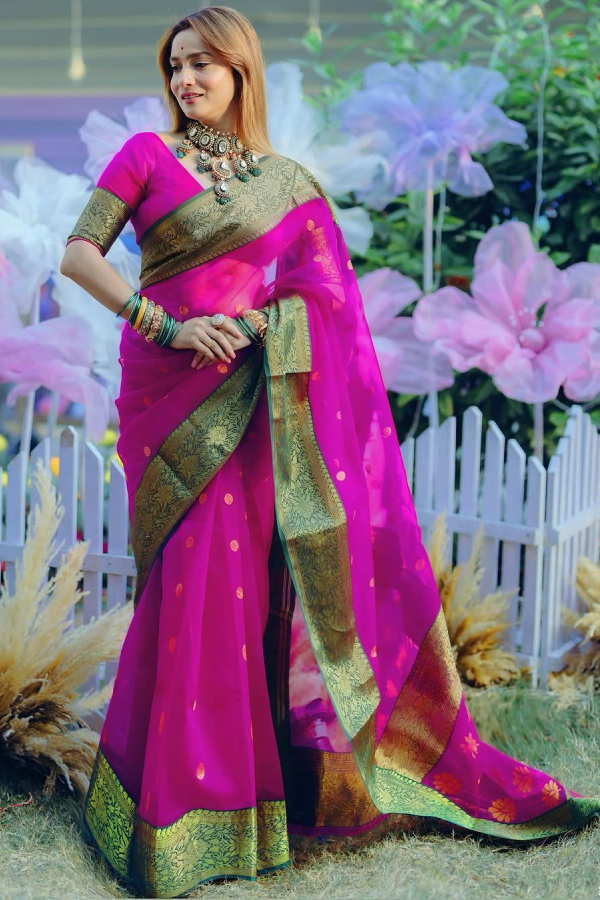 Ankita-Lokhande-Jain-5.jpg 6