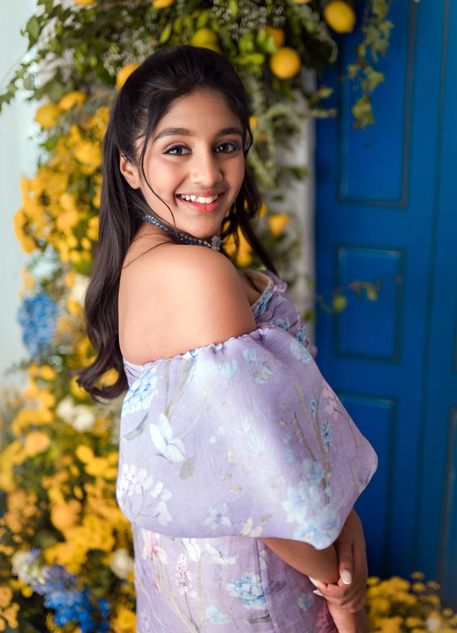 Manchu_20vishnu_20daughters_20Birthday3.jpg 5