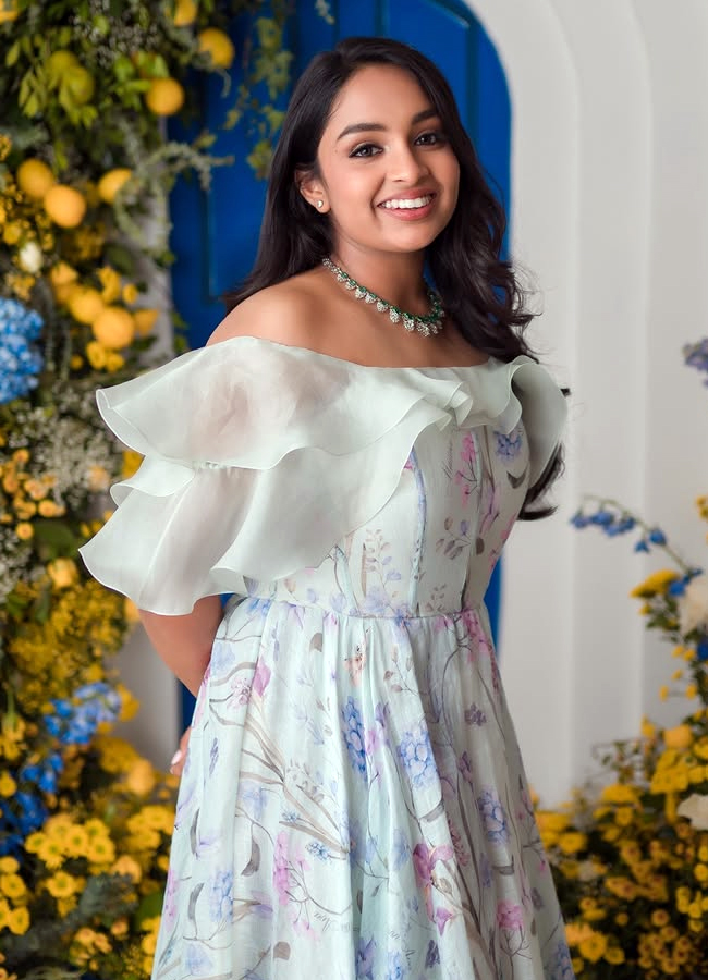 Manchu_20vishnu_20daughters_20Birthday5.jpg 7